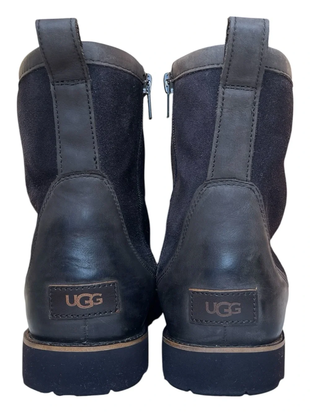 UGG Men' s Hendren TL Waterproof Leather Boot Size 10